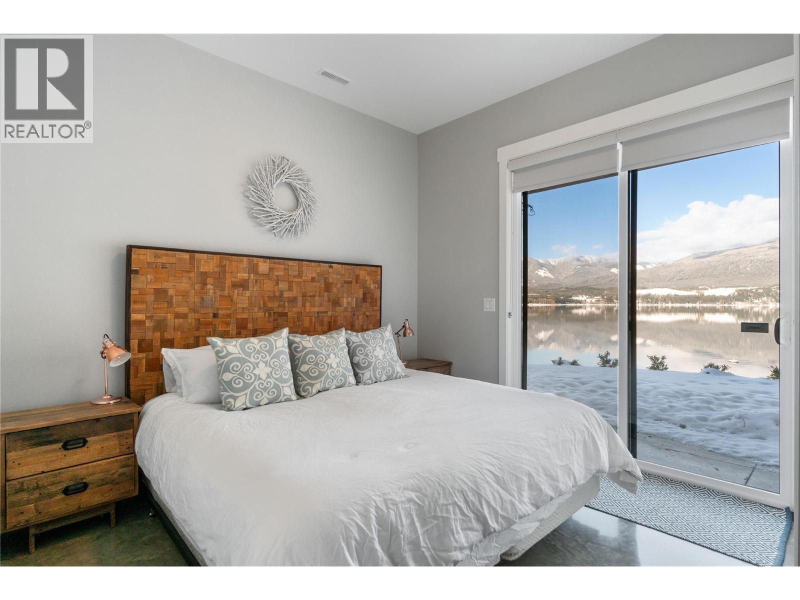  4125 Eagle Bay Road, Eagle Bay