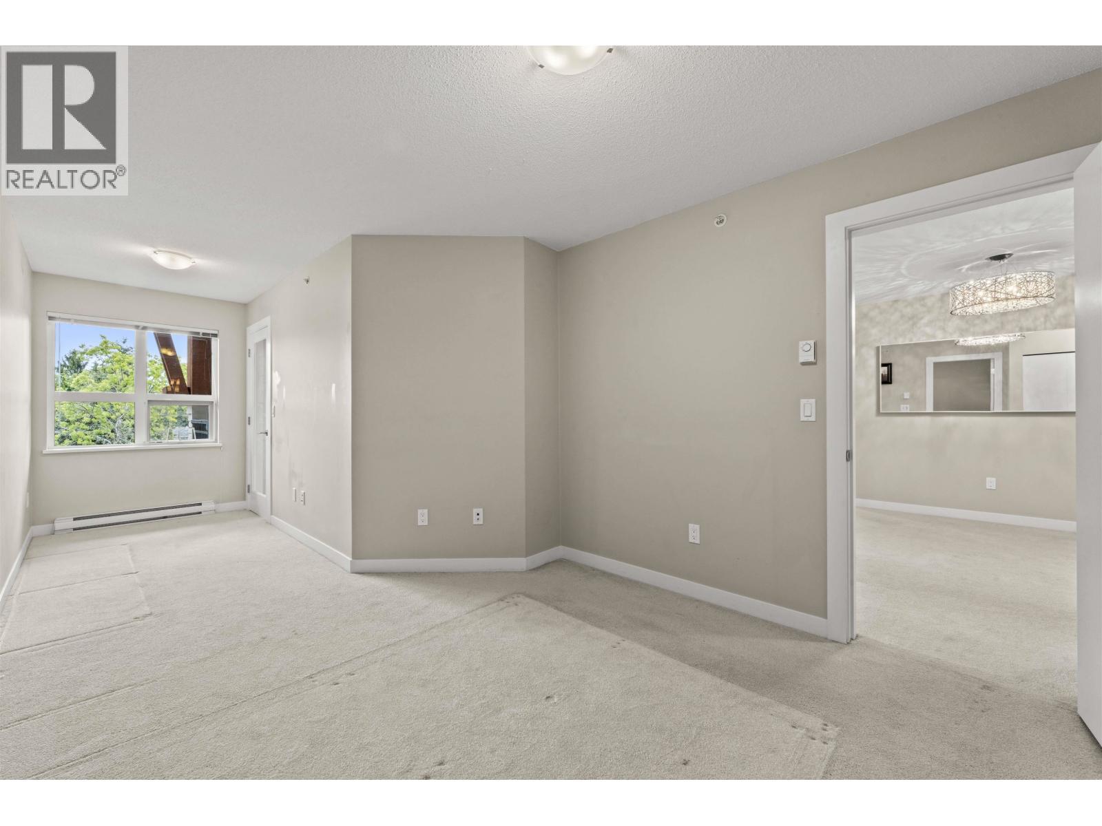 #407-6800 ECKERSLEY Road, Richmond