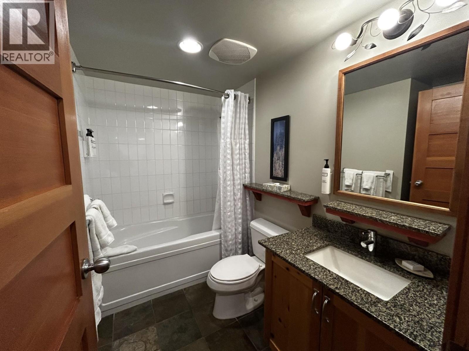 228B 2036 LONDON LANE, Whistler