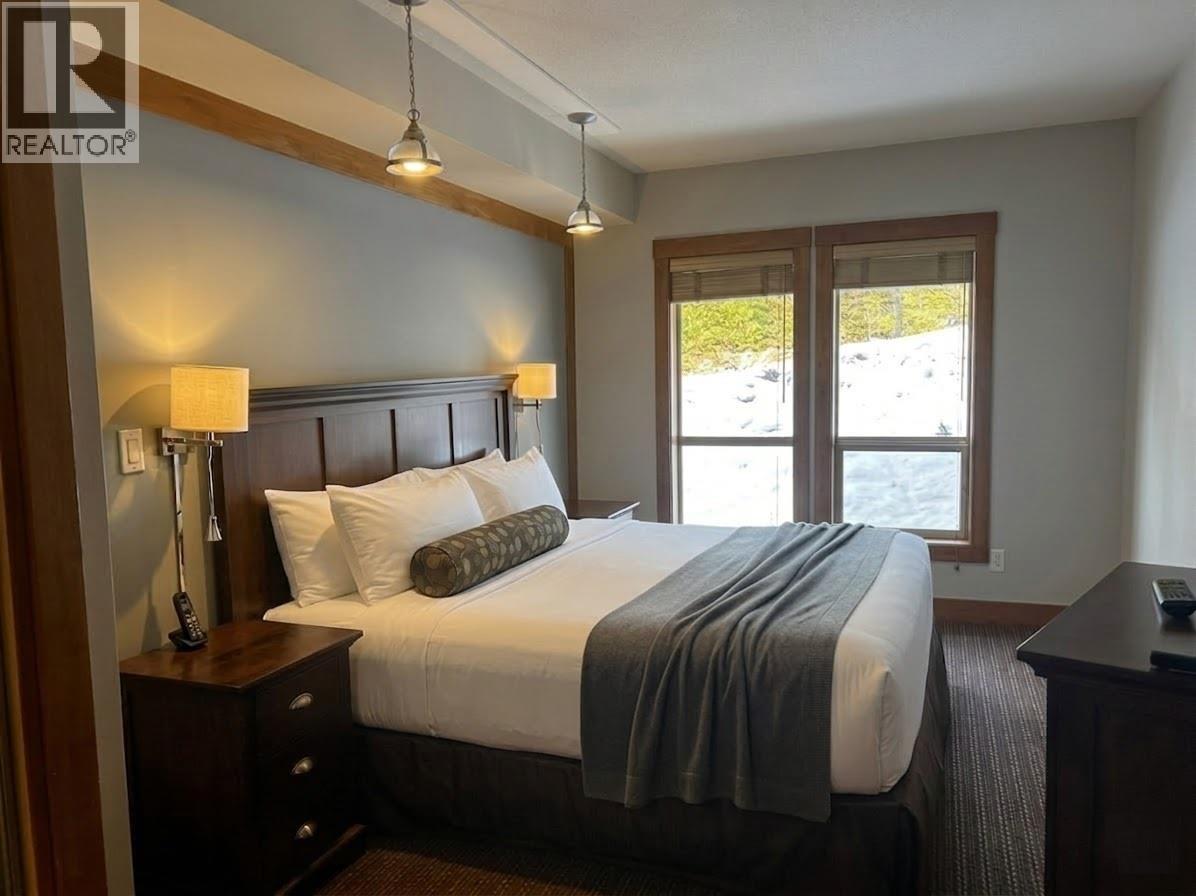 228B 2036 LONDON LANE, Whistler