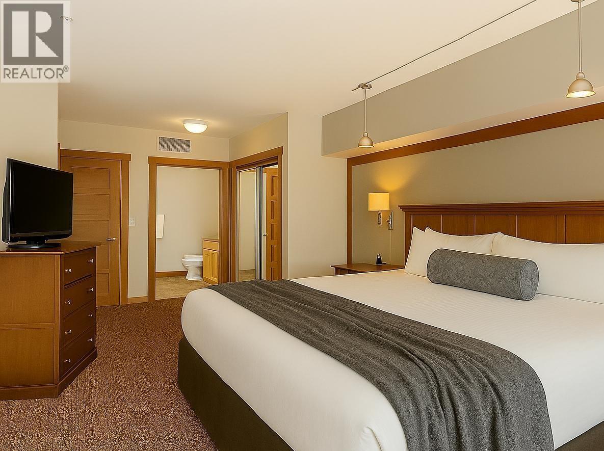 228B 2036 LONDON LANE, Whistler