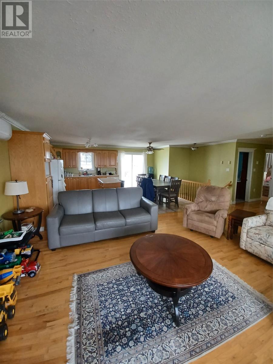 31 Alexander Crescent - 10