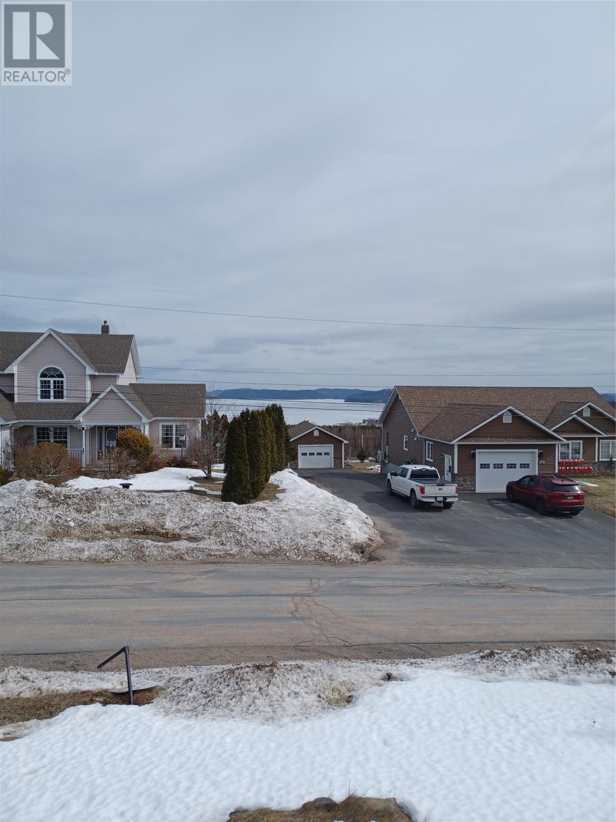 31 Alexander Crescent - 18