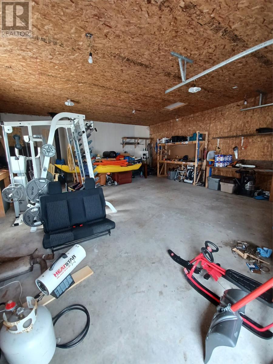 31 Alexander Crescent - 22