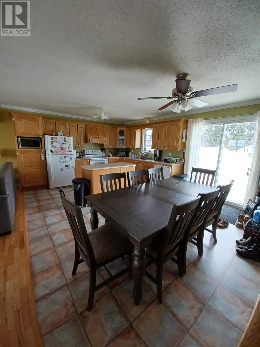 31 Alexander Crescent - 3