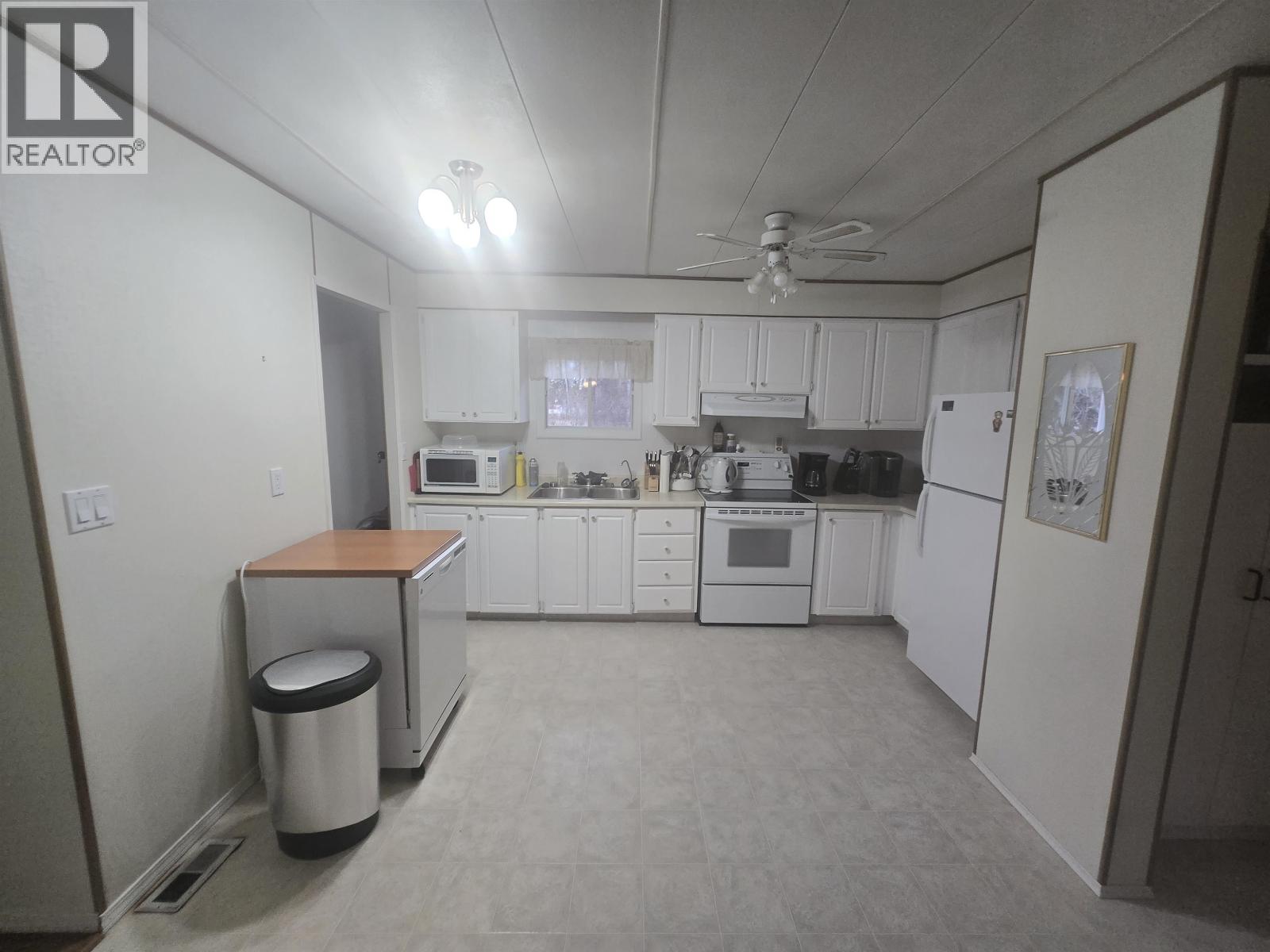 1180 RED BLUFF ROAD - 26