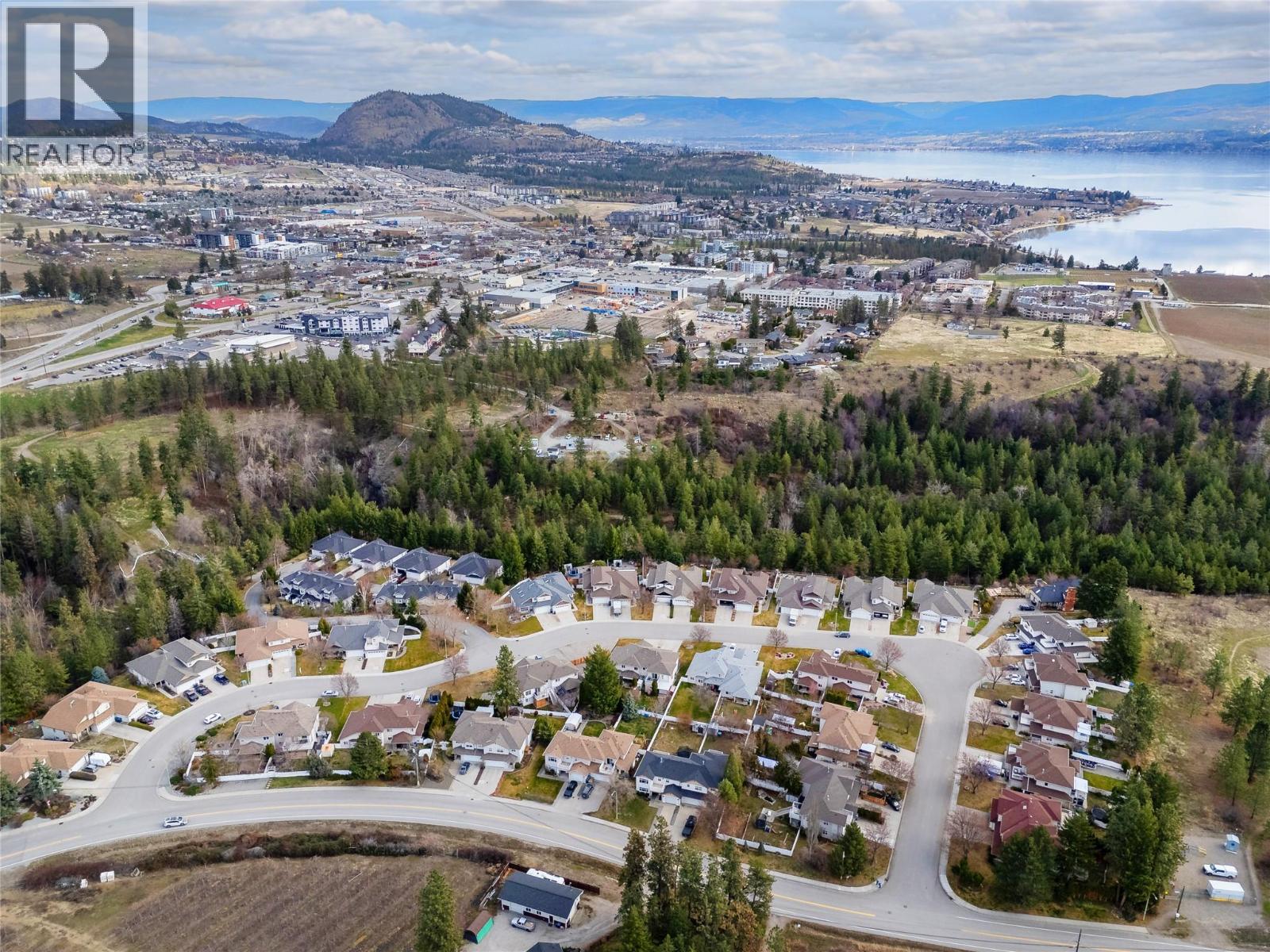  3831 Gellatly Road South, West Kelowna