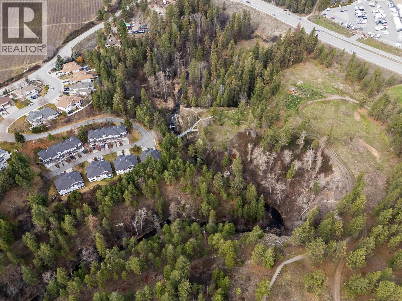  3831 Gellatly Road South, West Kelowna