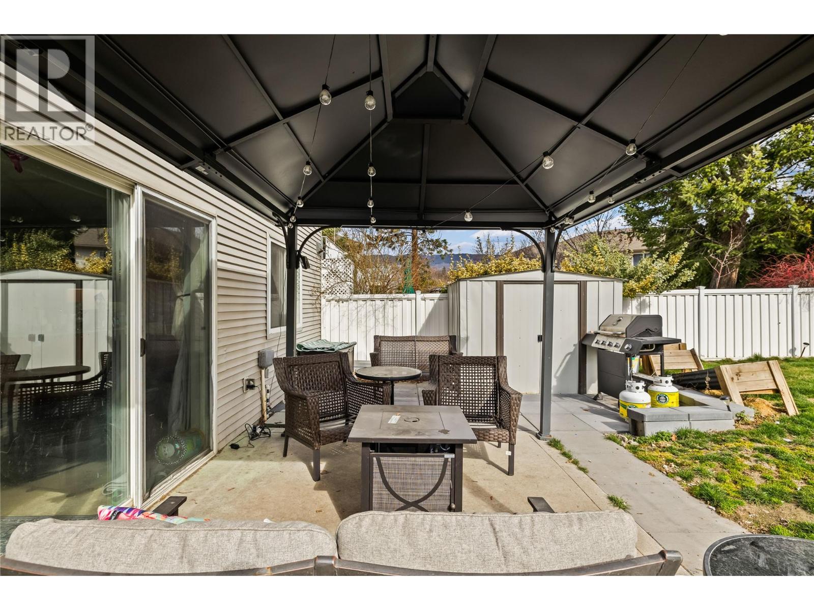  3831 Gellatly Road South, West Kelowna