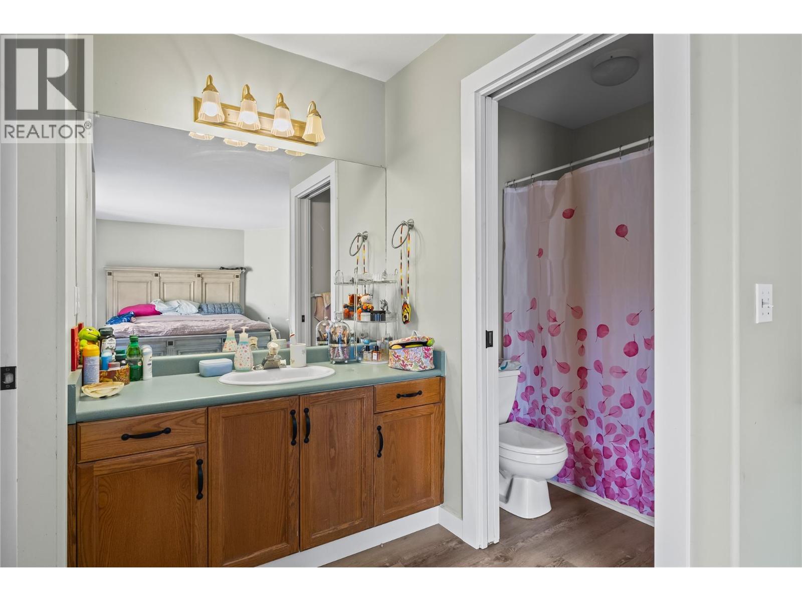  3831 Gellatly Road South, West Kelowna