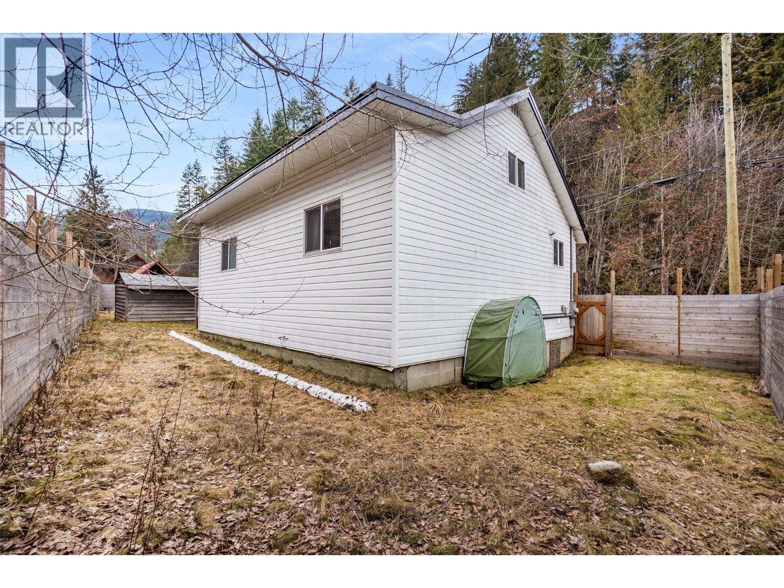 1705 PERRIER ROAD - 33