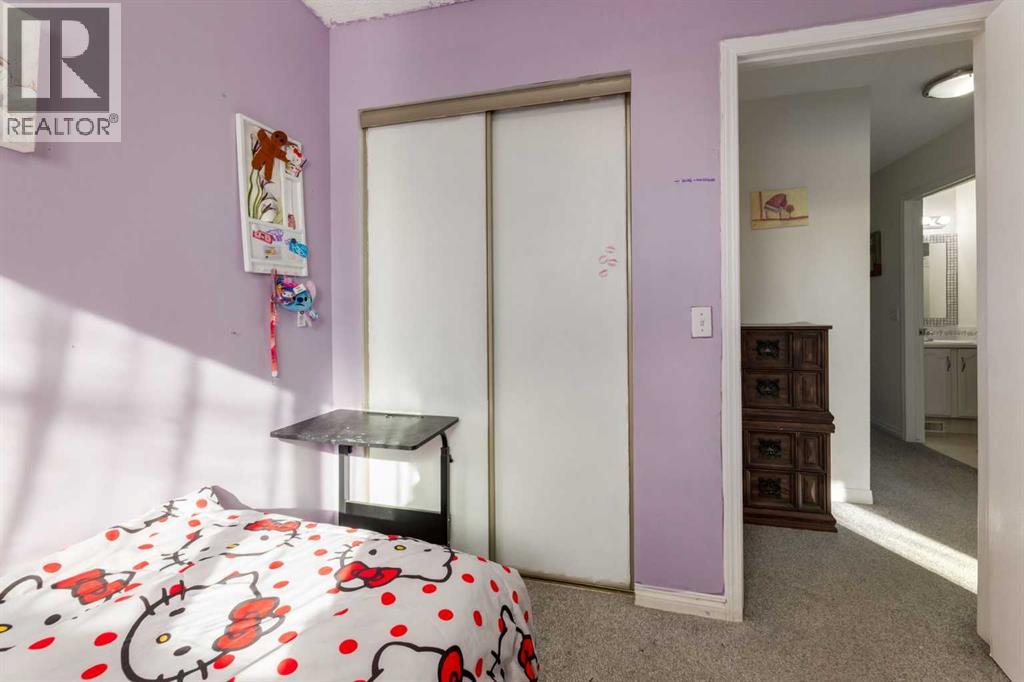 Single Family House for Sale in  Harvest Glen Heights NE Harvest Hills Calgary 