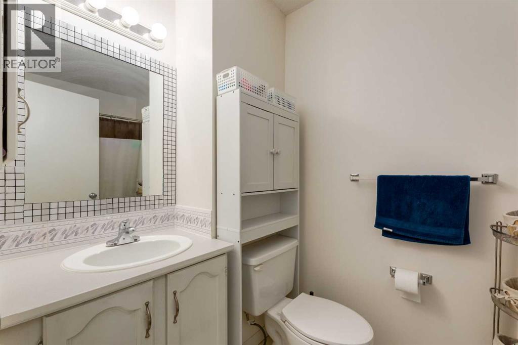 Single Family House for Sale in  Harvest Glen Heights NE Harvest Hills Calgary 