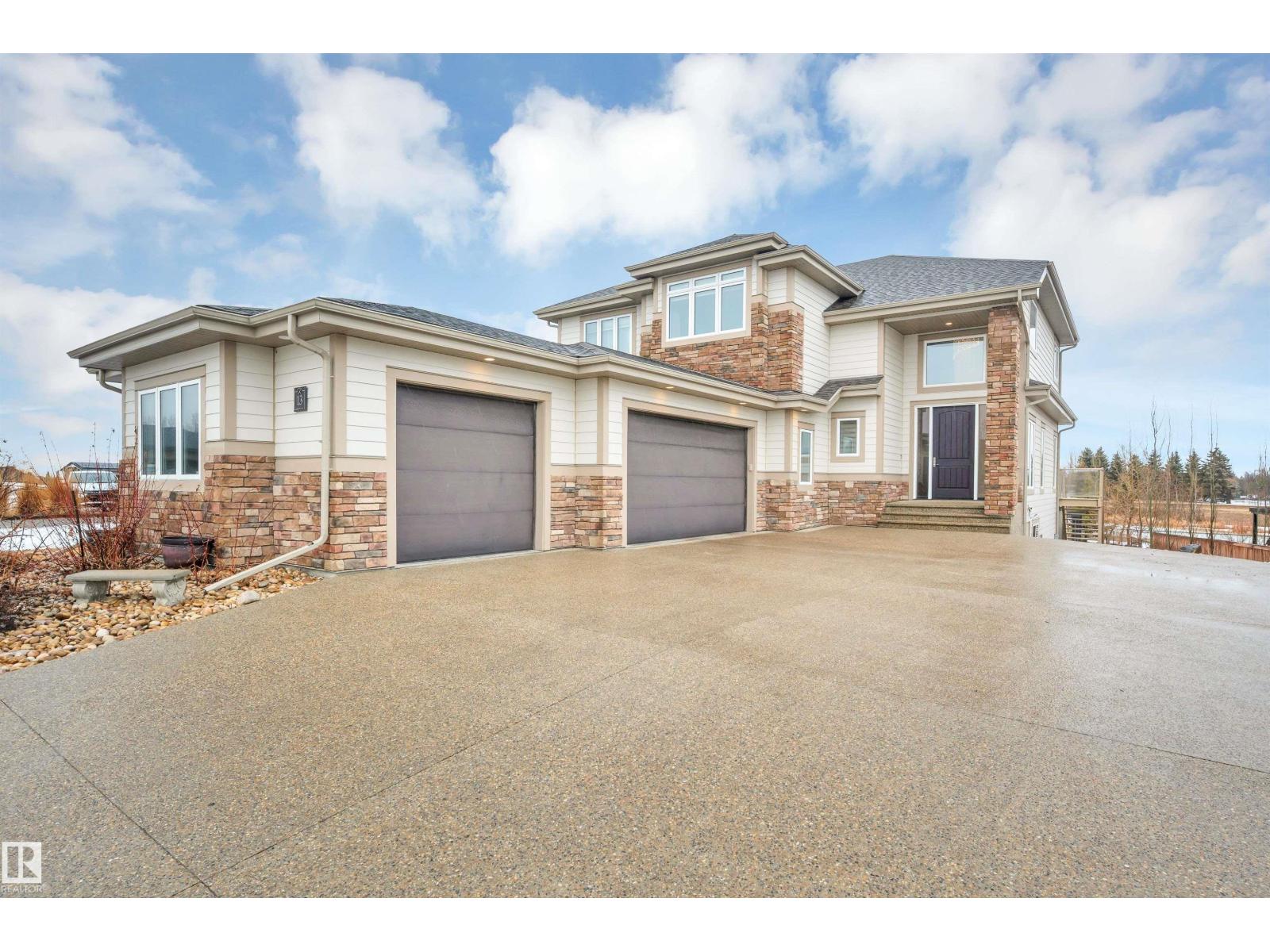#13 52320 RGE ROAD 231 - 1
