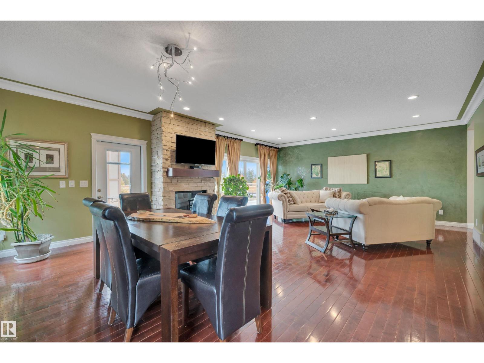 #13 52320 RGE ROAD 231 - 13