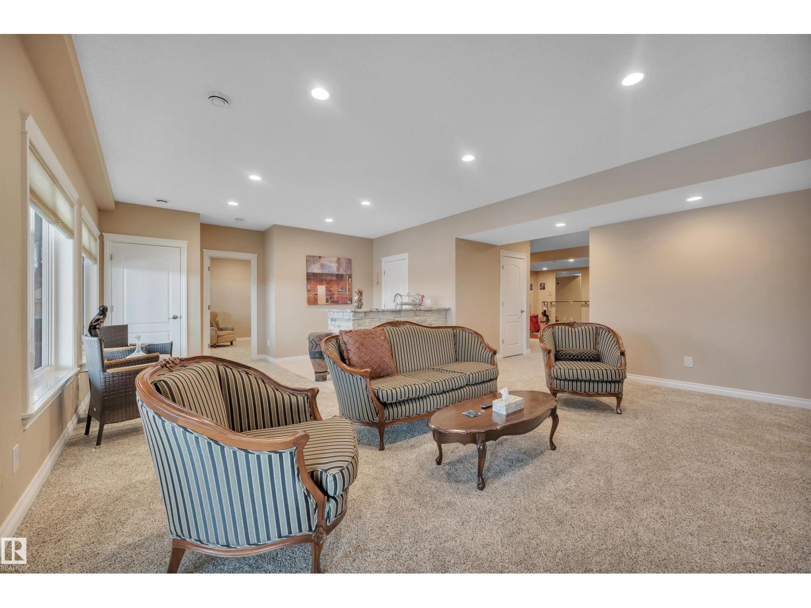 #13 52320 RGE ROAD 231 - 40