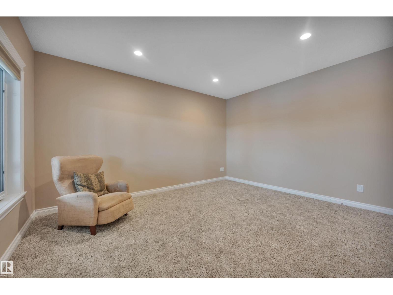 #13 52320 RGE ROAD 231 - 44