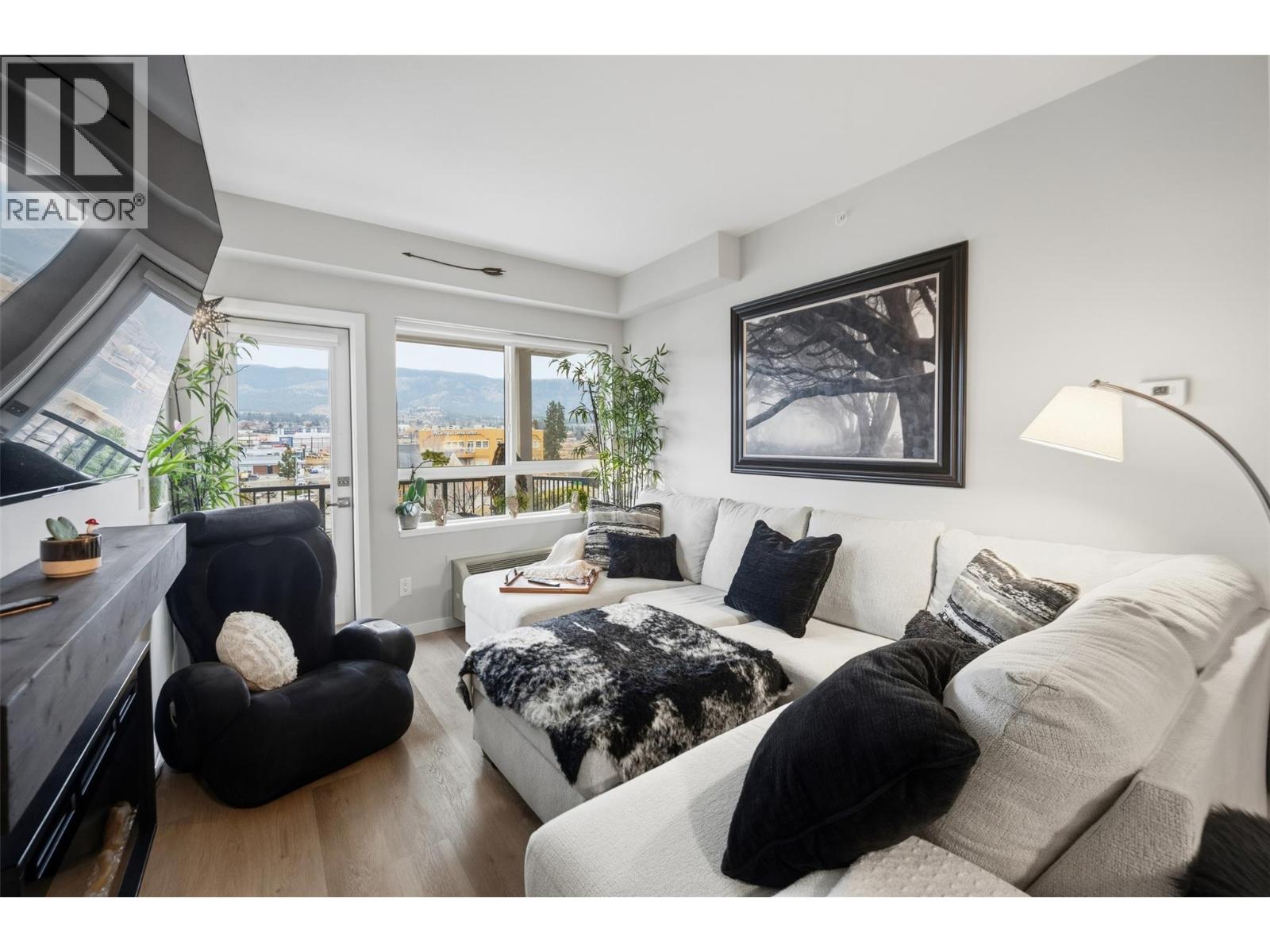 #419 2301 CARRINGTON ROAD - 15