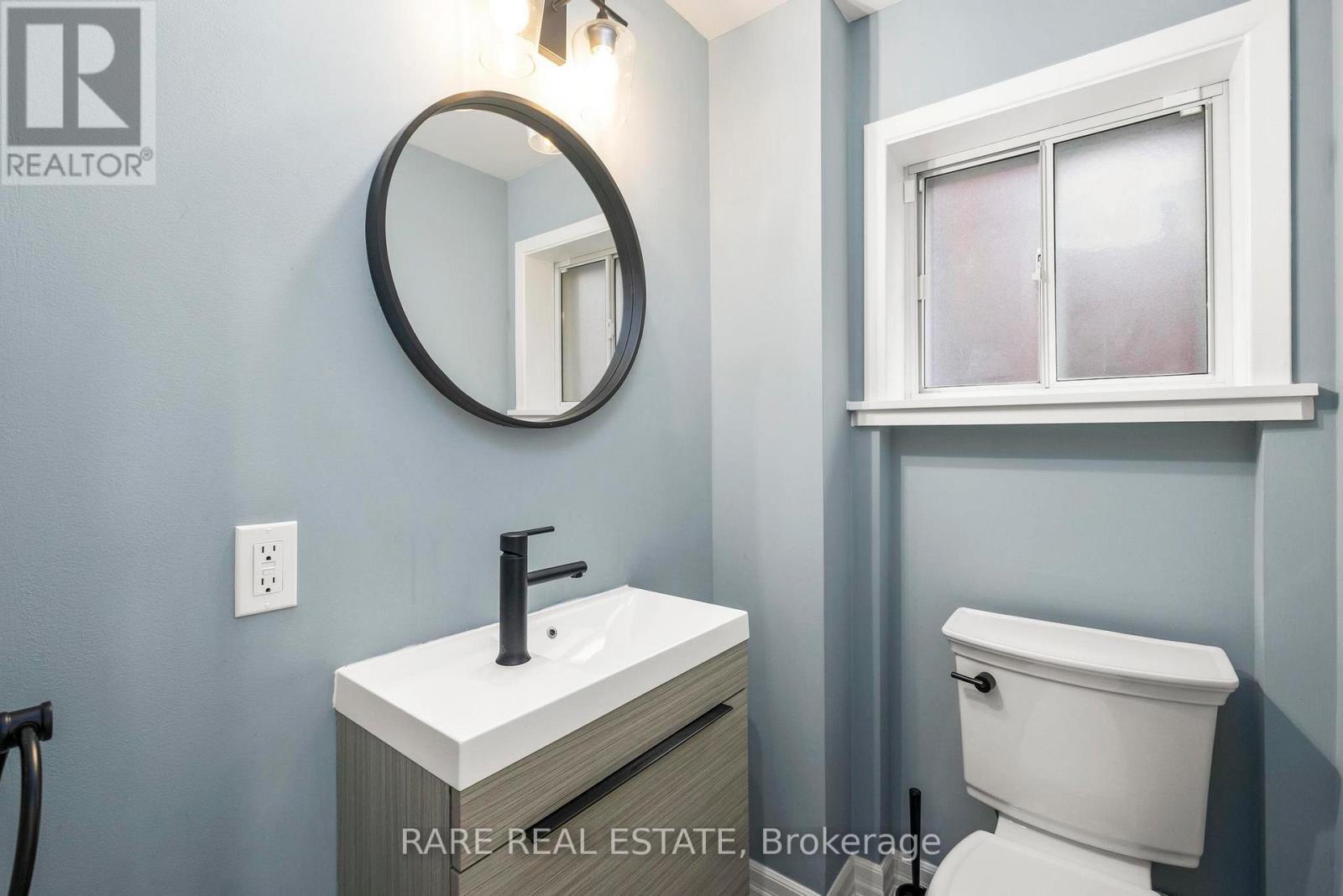 893 DOVERCOURT ROAD - 11