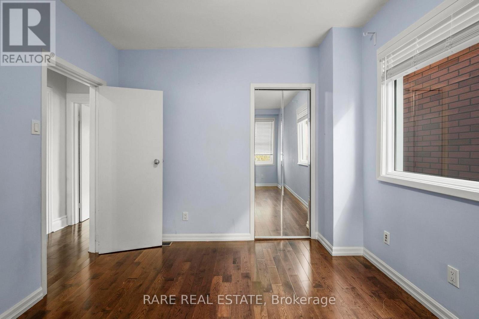 893 DOVERCOURT ROAD - 20