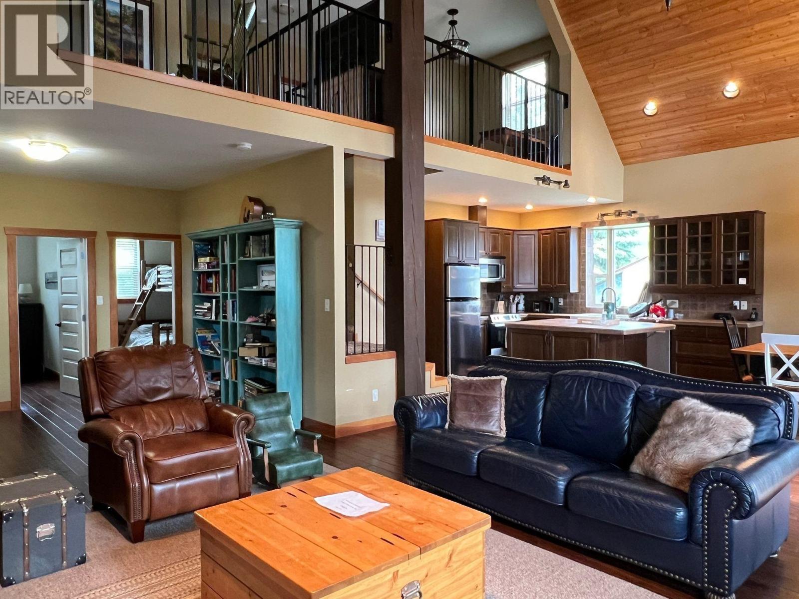 651 A ROAD - Image 3