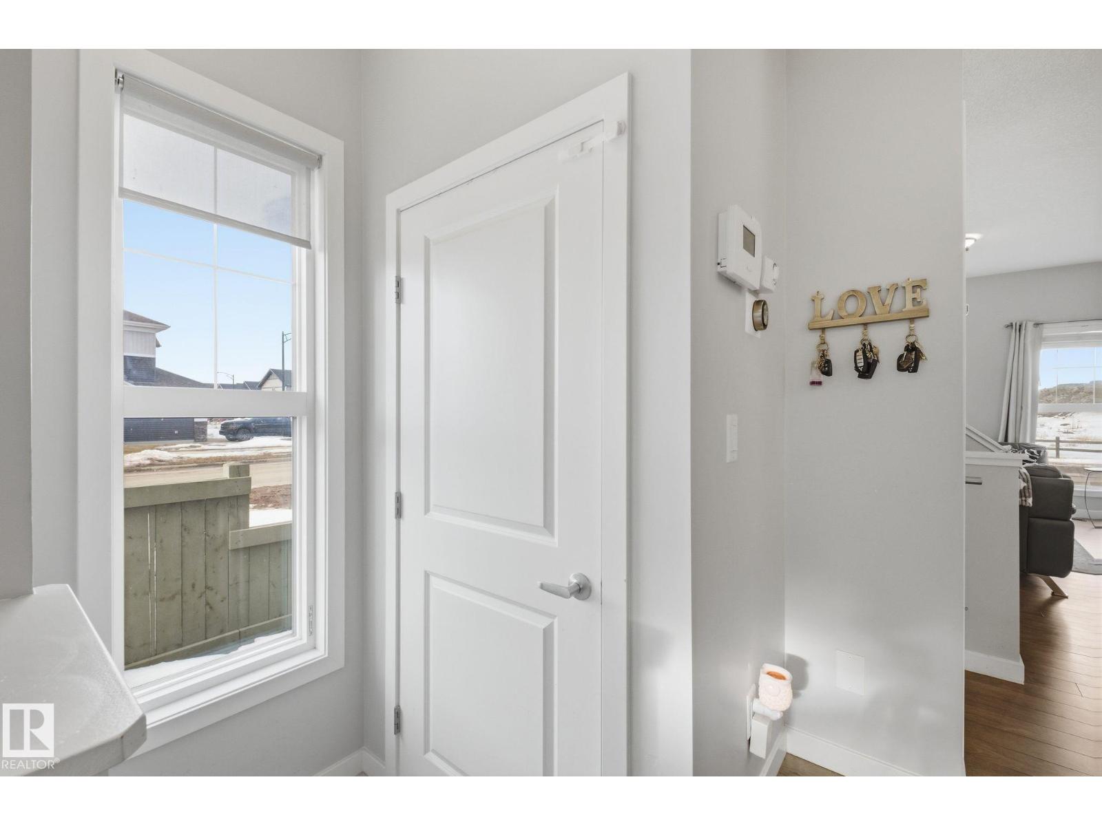 17498 76 ST NW NW - 23