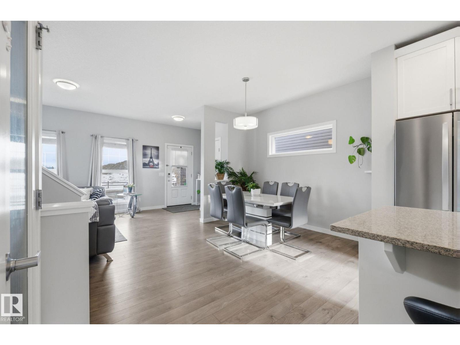 17498 76 ST NW NW - 14