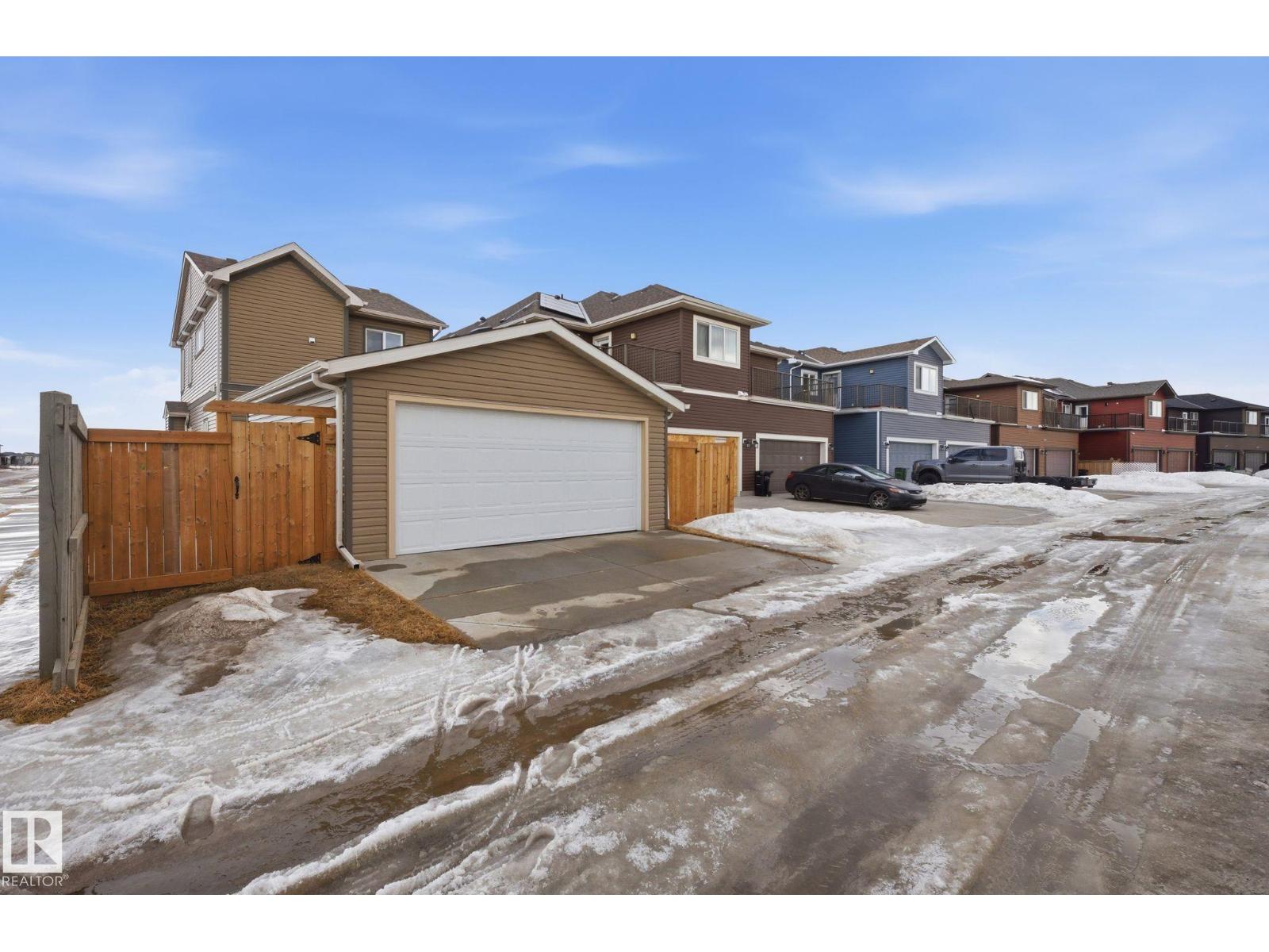 17498 76 ST NW NW - 50