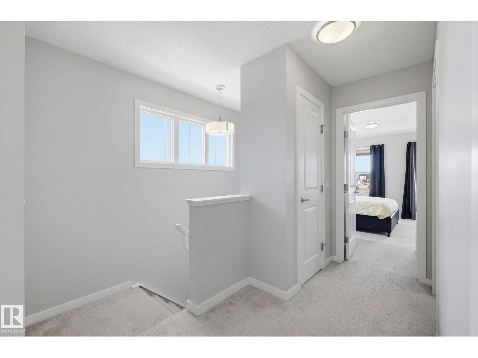17498 76 ST NW NW - 35