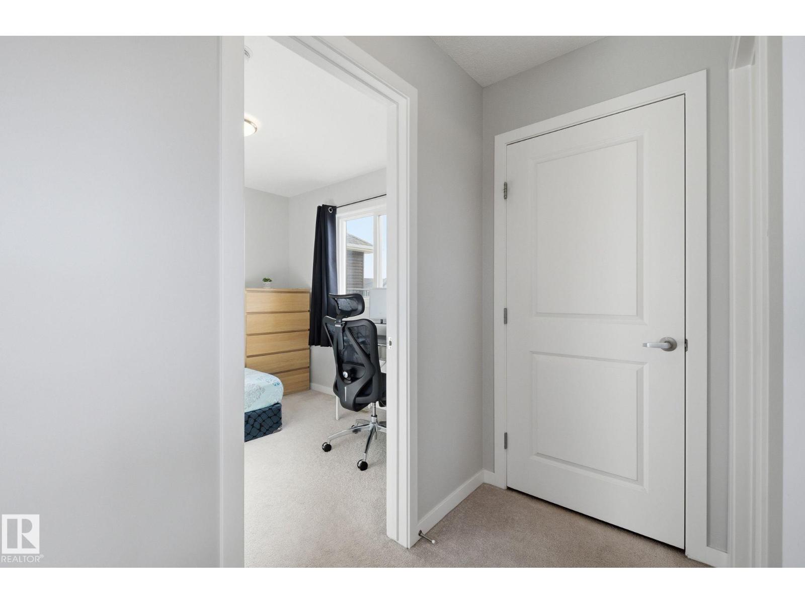 17498 76 ST NW NW - 30