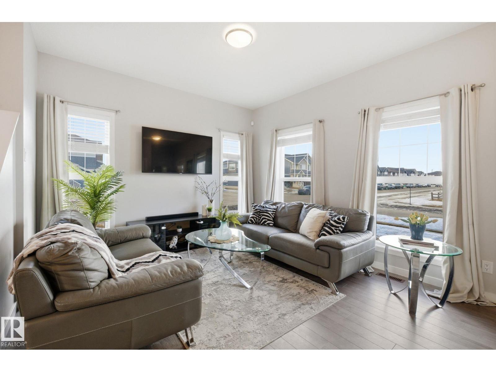 17498 76 ST NW NW - 9