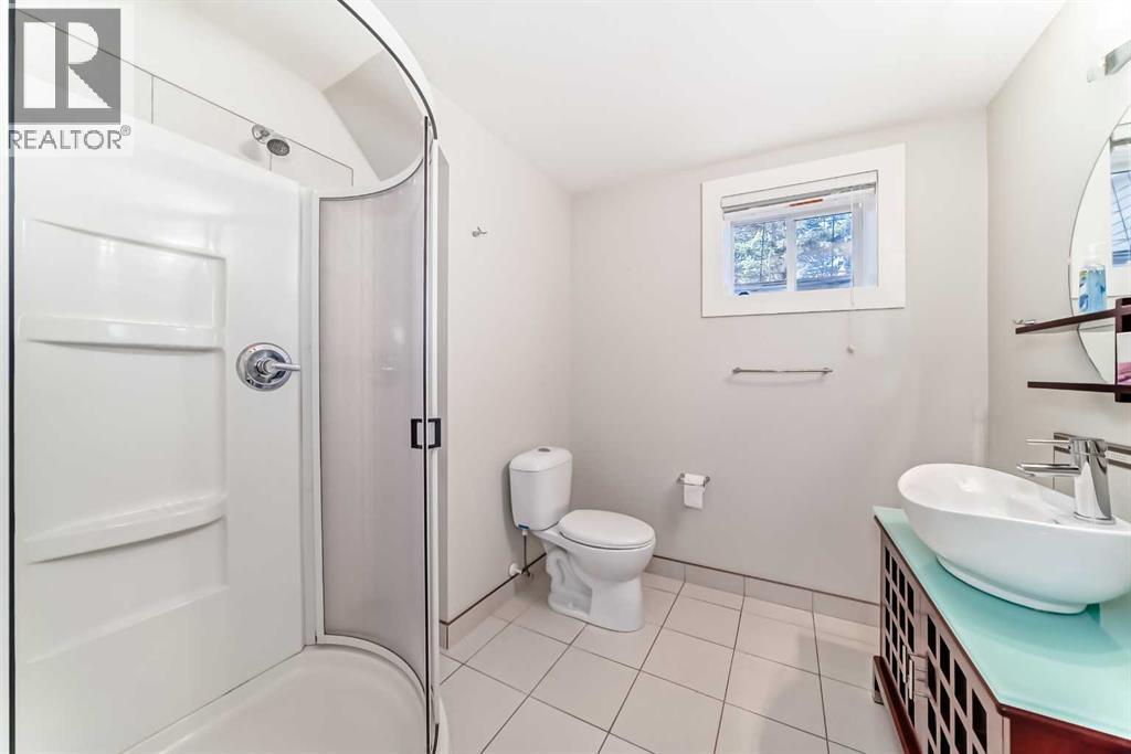 
          27 Gladeview Crescent Southwest
            <br/>
            <span>Calgary</span>
            , 
            <span>AB</span>
             <span>T3E4X7</span>
         - Photo 29