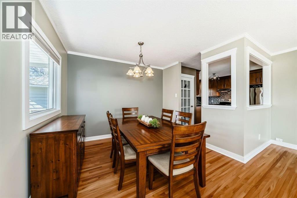 
          27 Gladeview Crescent Southwest
            <br/>
            <span>Calgary</span>
            , 
            <span>AB</span>
             <span>T3E4X7</span>
         - Photo 9