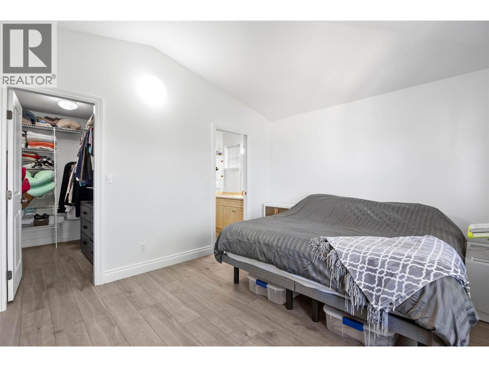 1055 ABERDEEN Drive Unit# 35, Kamloops