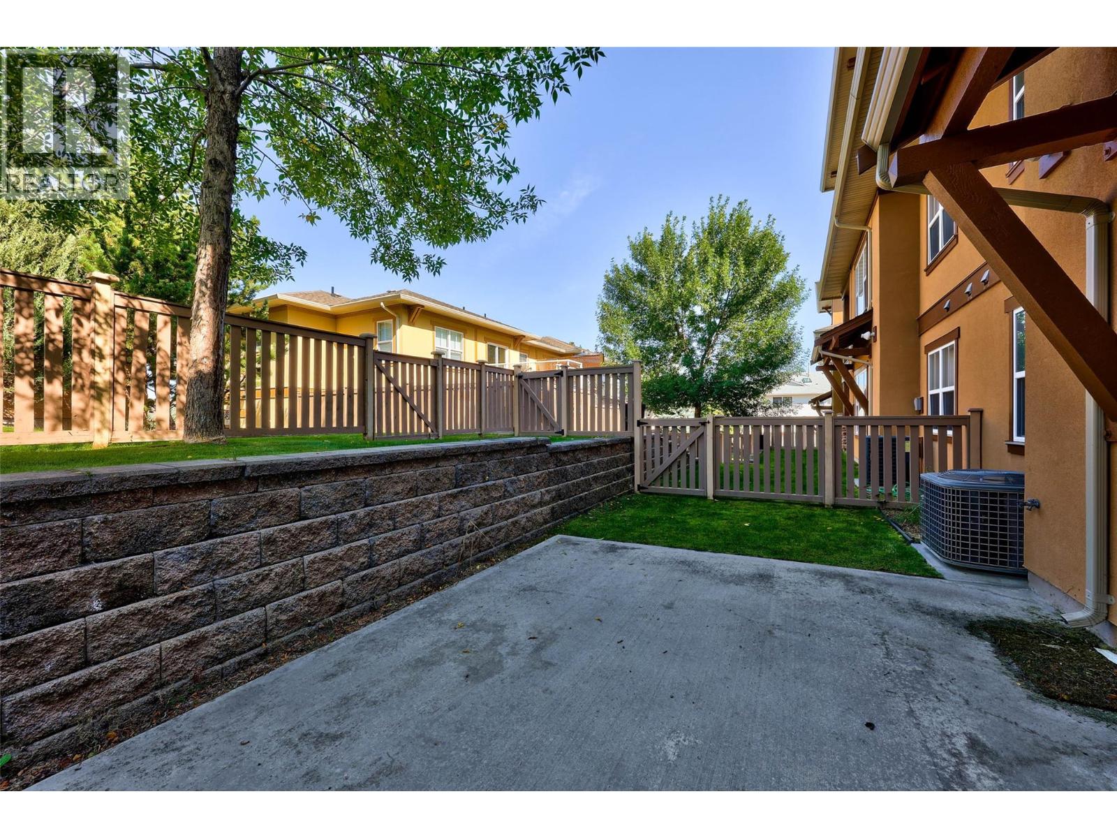 1055 ABERDEEN Drive Unit# 35, Kamloops