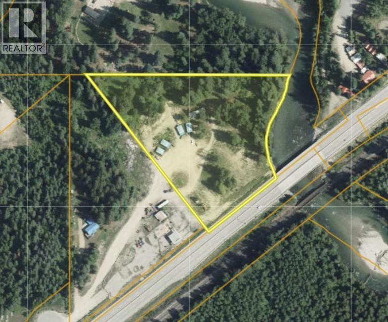  5513 Prosh Frontage Road, Sicamous
