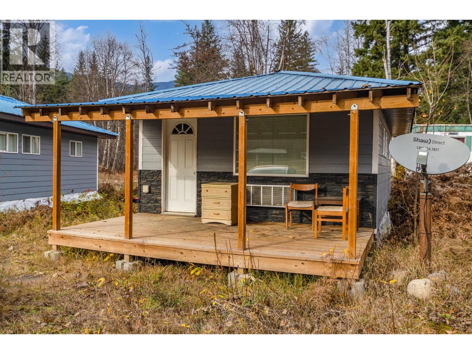  5513 Prosh Frontage Road, Sicamous