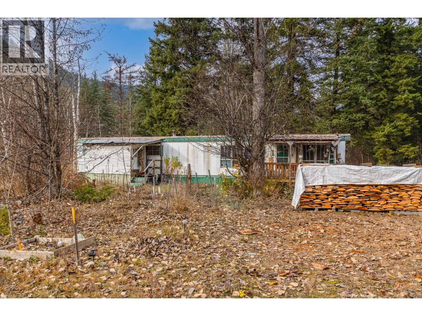 5513 Prosh Frontage Road - 6
