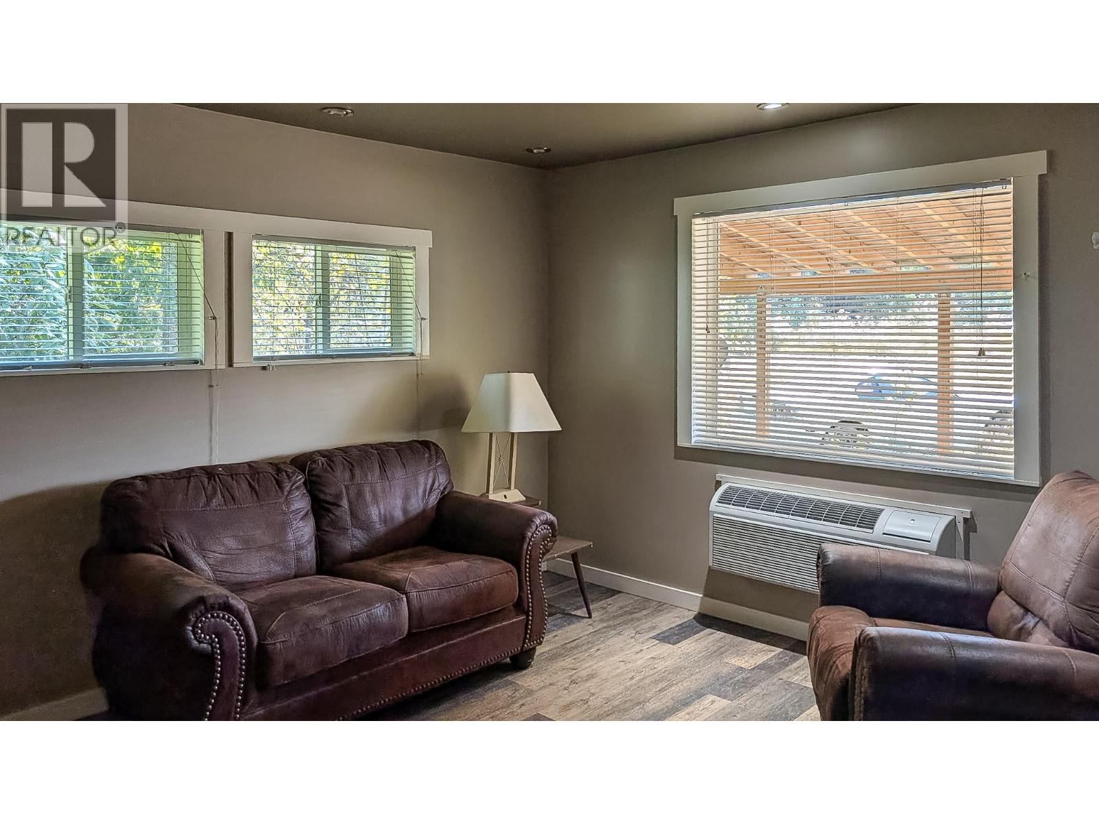  5513 Prosh Frontage Road, Sicamous