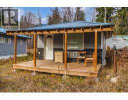 5513 Prosh Frontage Road, Sicamous, BC V0E2J0 Photo 10