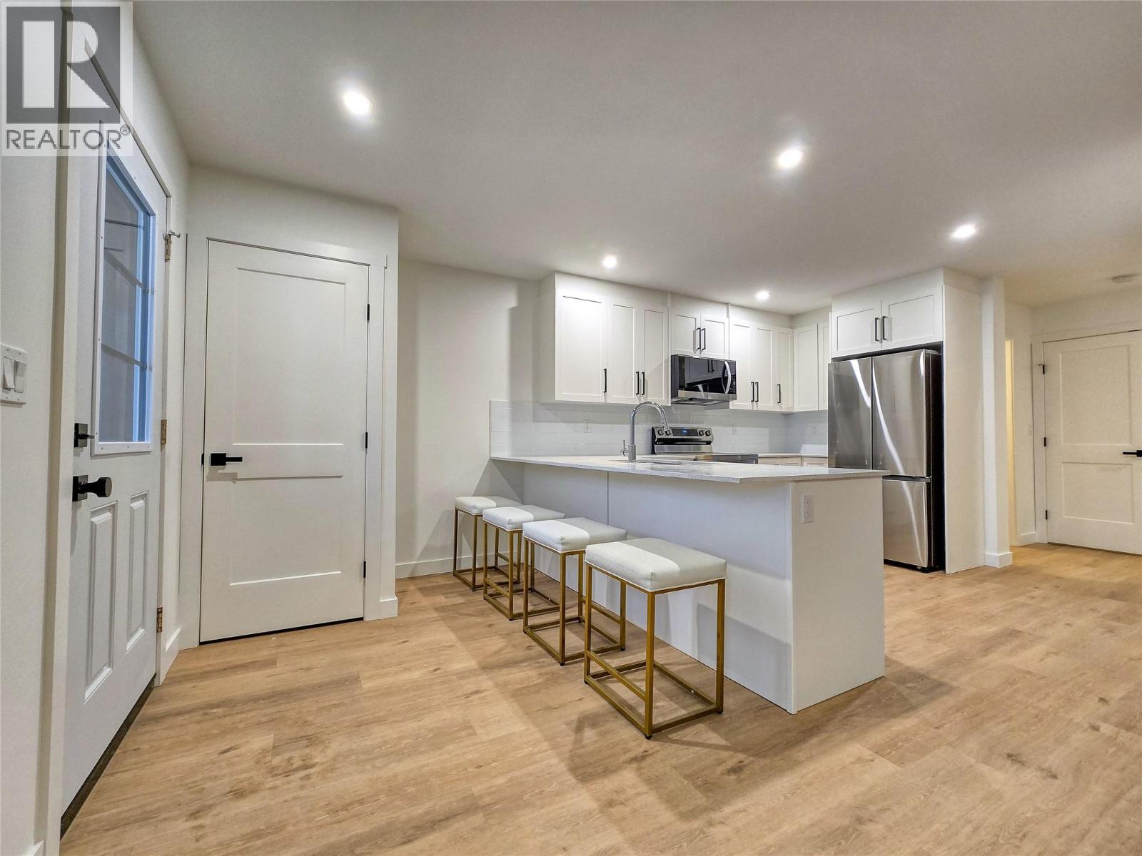 2098 Pine Tree Way Unit# 42, Invermere