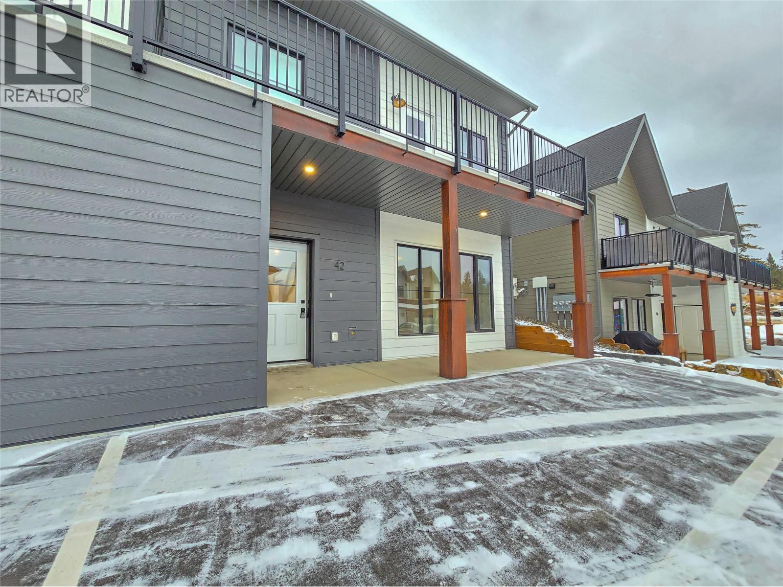 2098 Pine Tree Way Unit# 42, Invermere