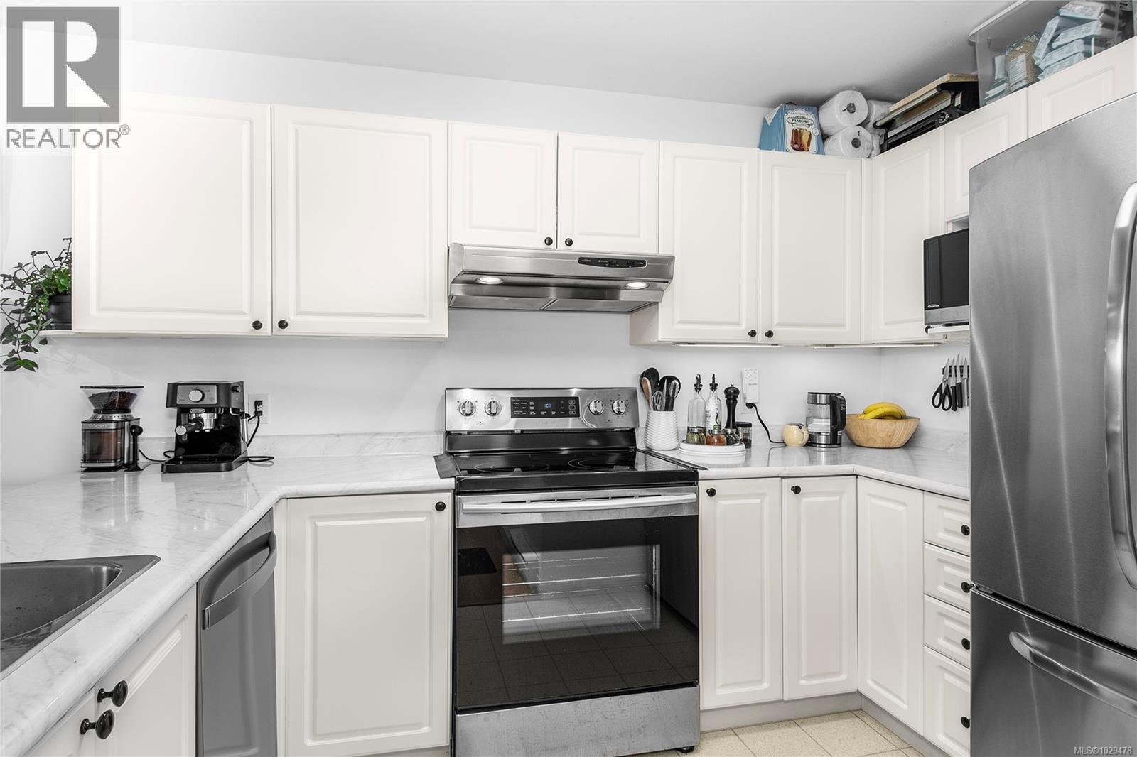 #202 2525 FITZGERALD AVE - 9