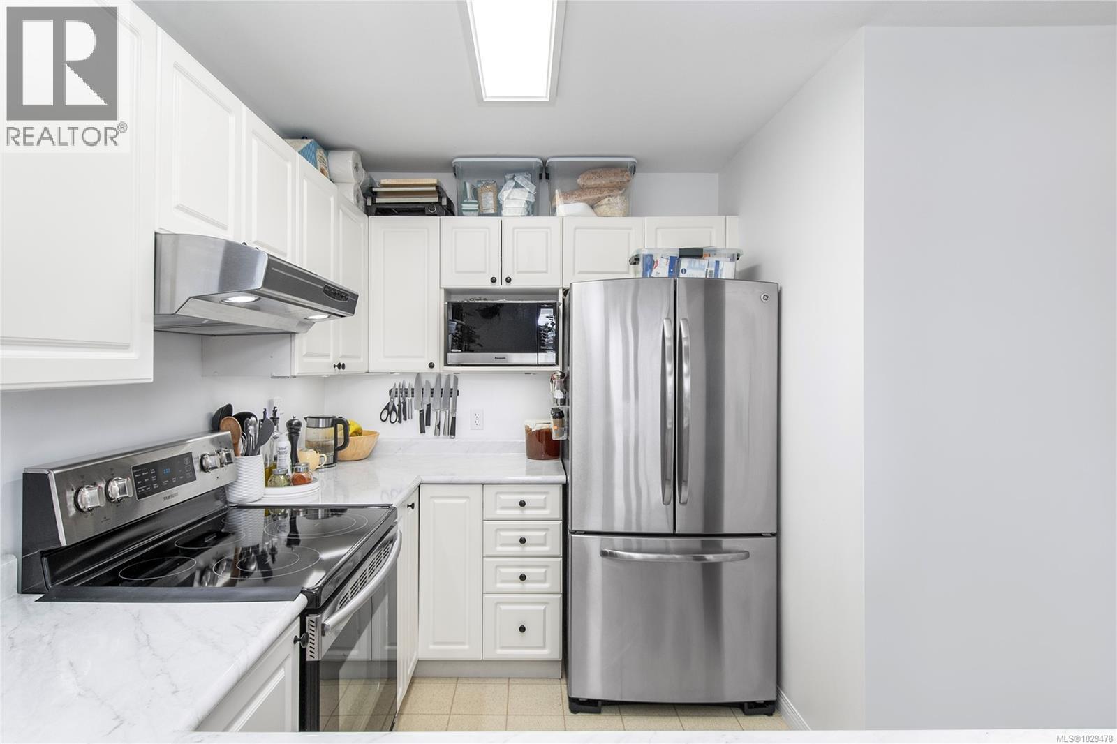 #202 2525 FITZGERALD AVE - 8