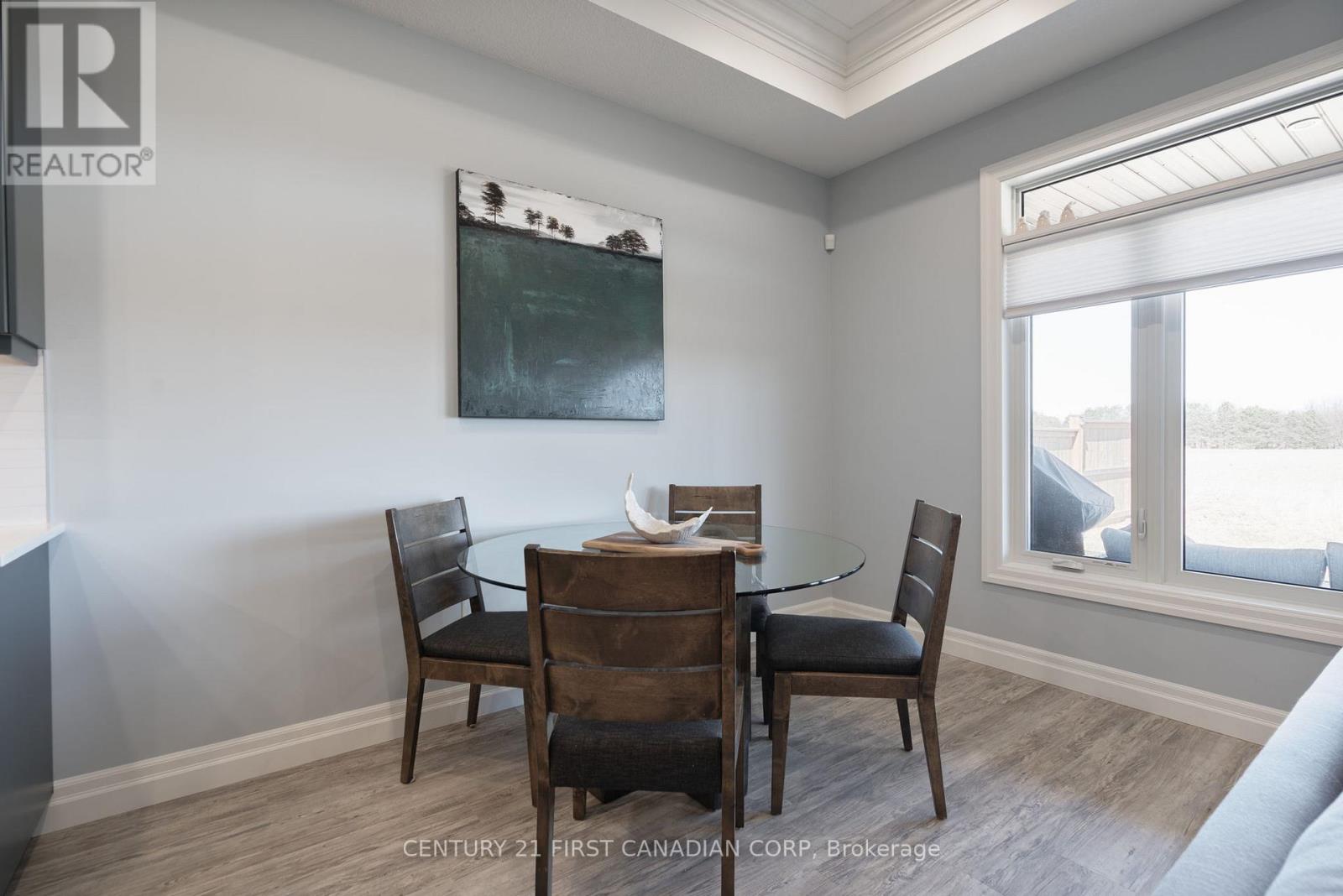 #19 159 COLLINS WAY - 20