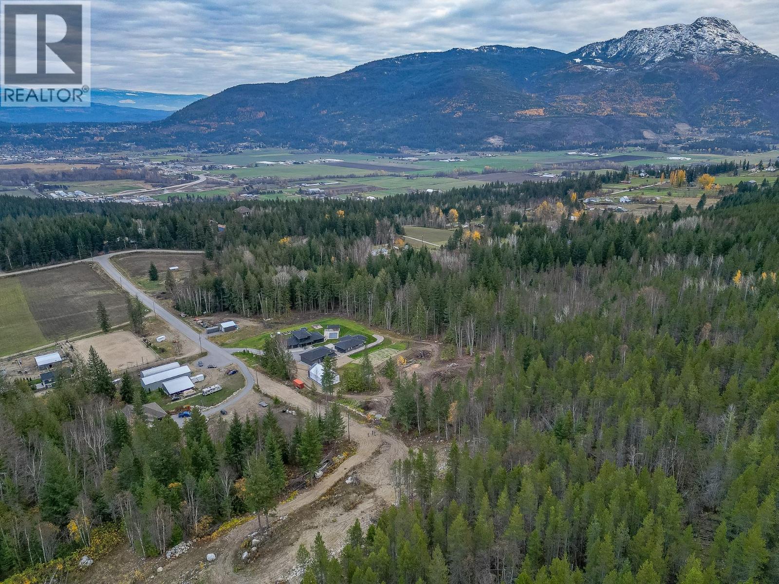  6425 1 Avenue Northwest, Salmon Arm