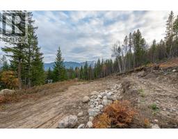 6425 1 Avenue Nw Lot# 1, Salmon Arm, BC V1E3B2 Photo 11
