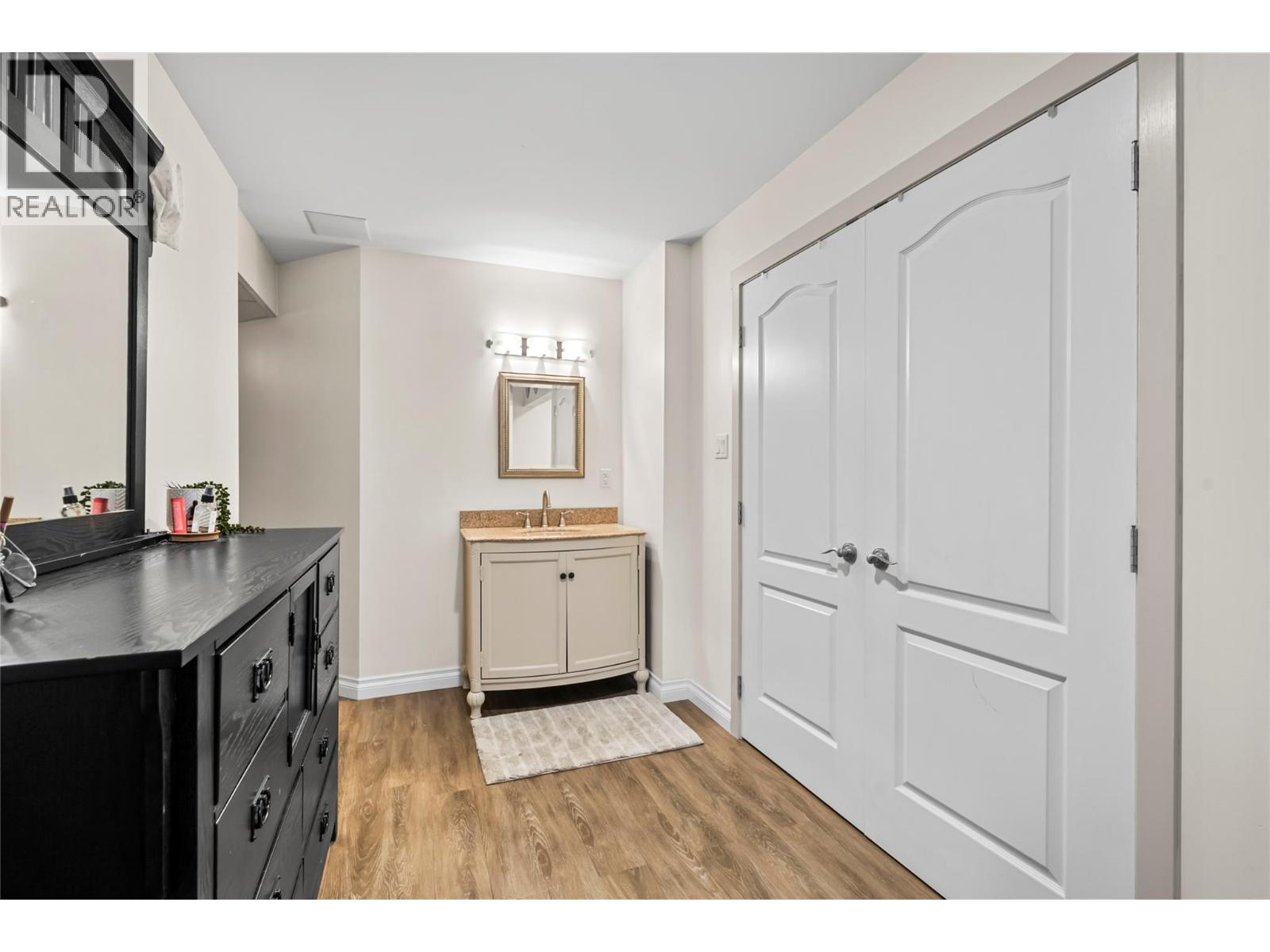 2635 Golf View Place, Blind Bay