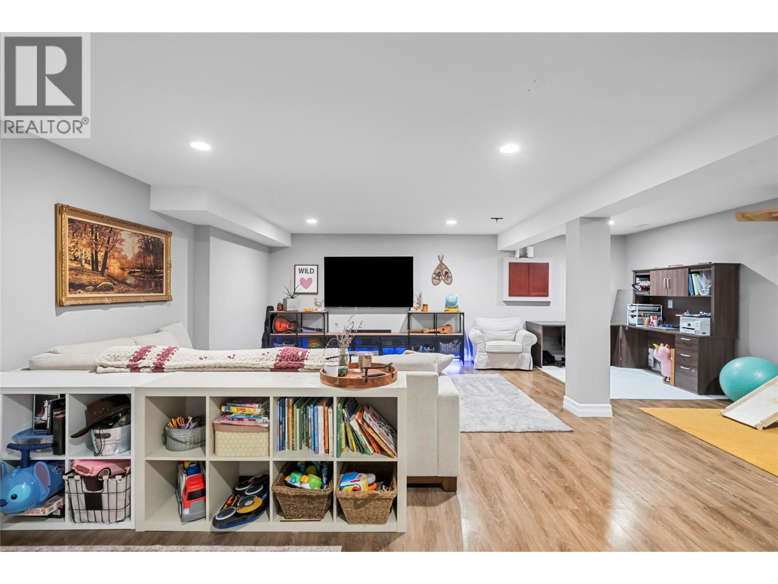 2635 Golf View Place, Blind Bay