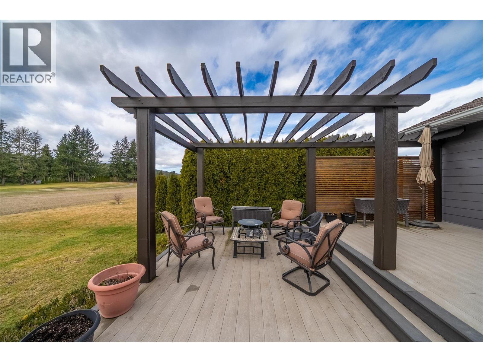 2635 Golf View Place, Blind Bay